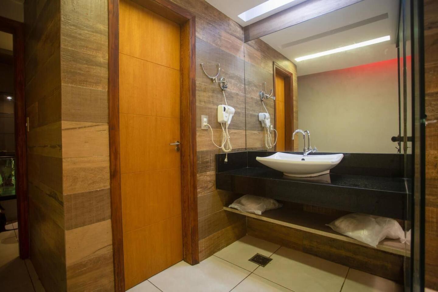 Suite Hot Tub